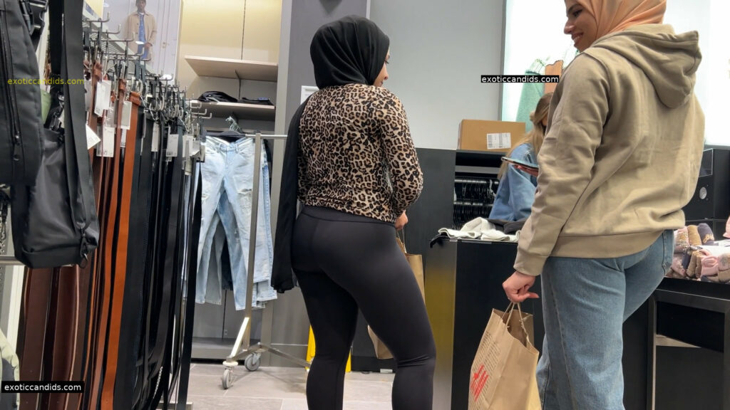 Tight Lulus And Hijabi Ass 4