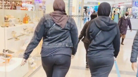 Hijabi Phat Ass