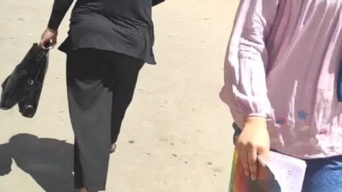 Hijabi jiggly Ass